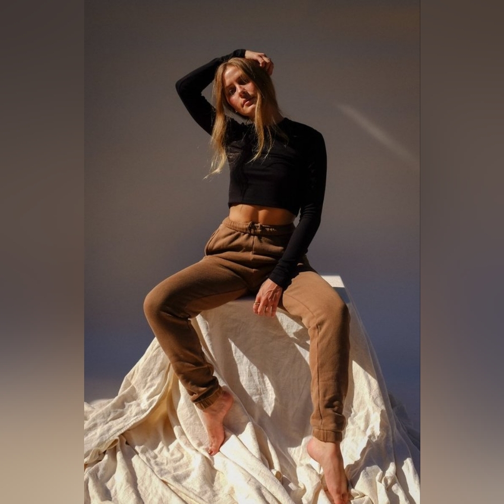 Joah Brown Classic Crewneck Long Sleeve Crop Top Xs/s Genty Used - Picture 4 of 8